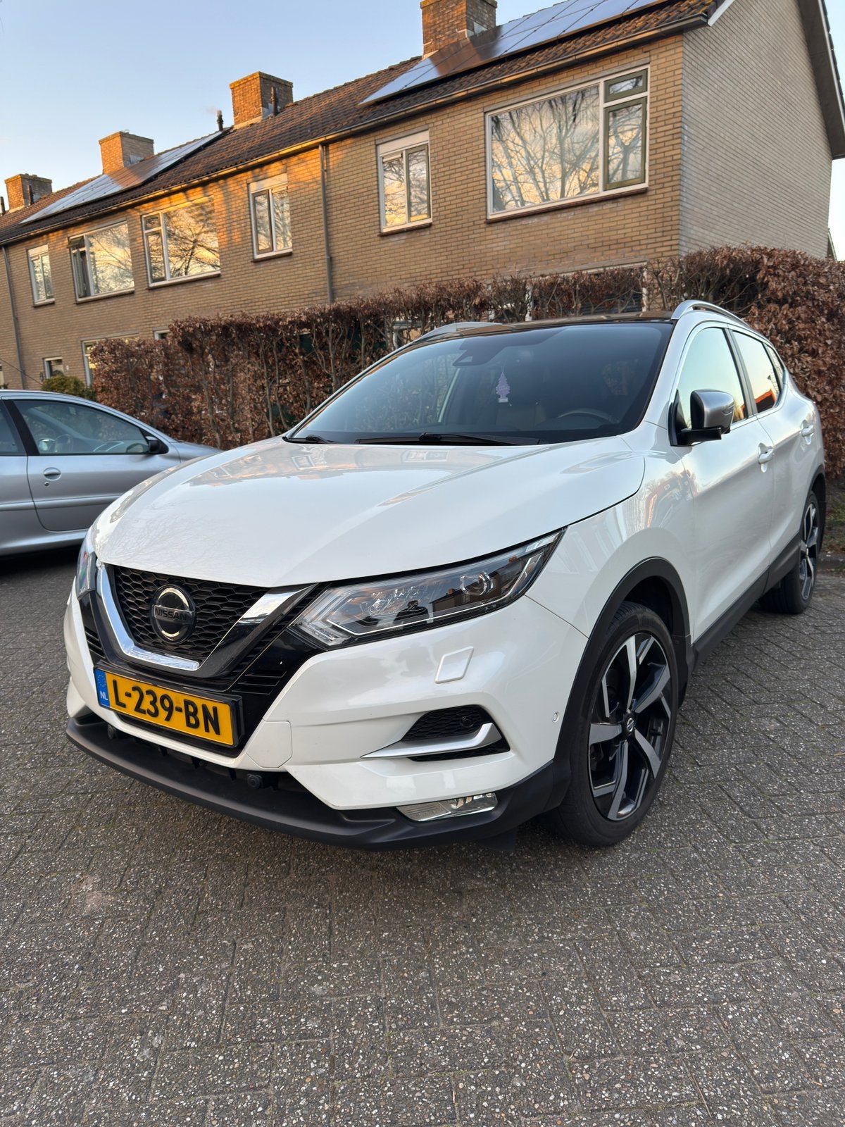 Nissan Qashqai TEKNA + BOSE 1.3 Dig-t 140pk 2019, Auto's, Voorwielaandrijving, 687 kg, Wit, Leder