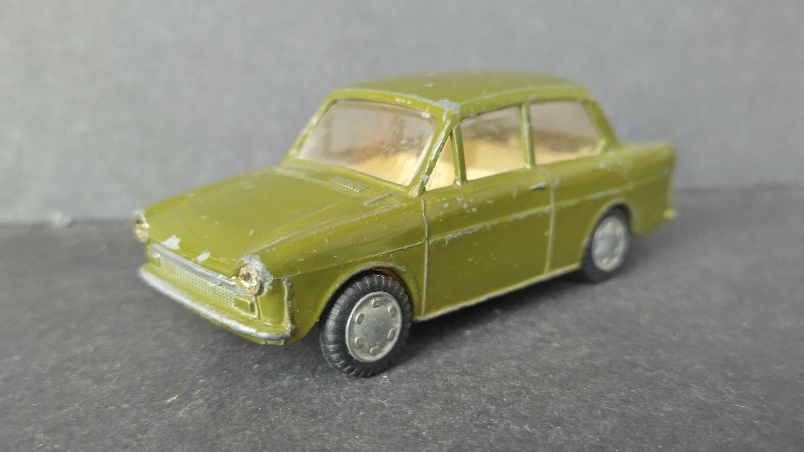 Daf 33 Variomatic olijfgroen 1:43 Lion Car Pol, Overige merken, Gebruikt, Auto, Lion