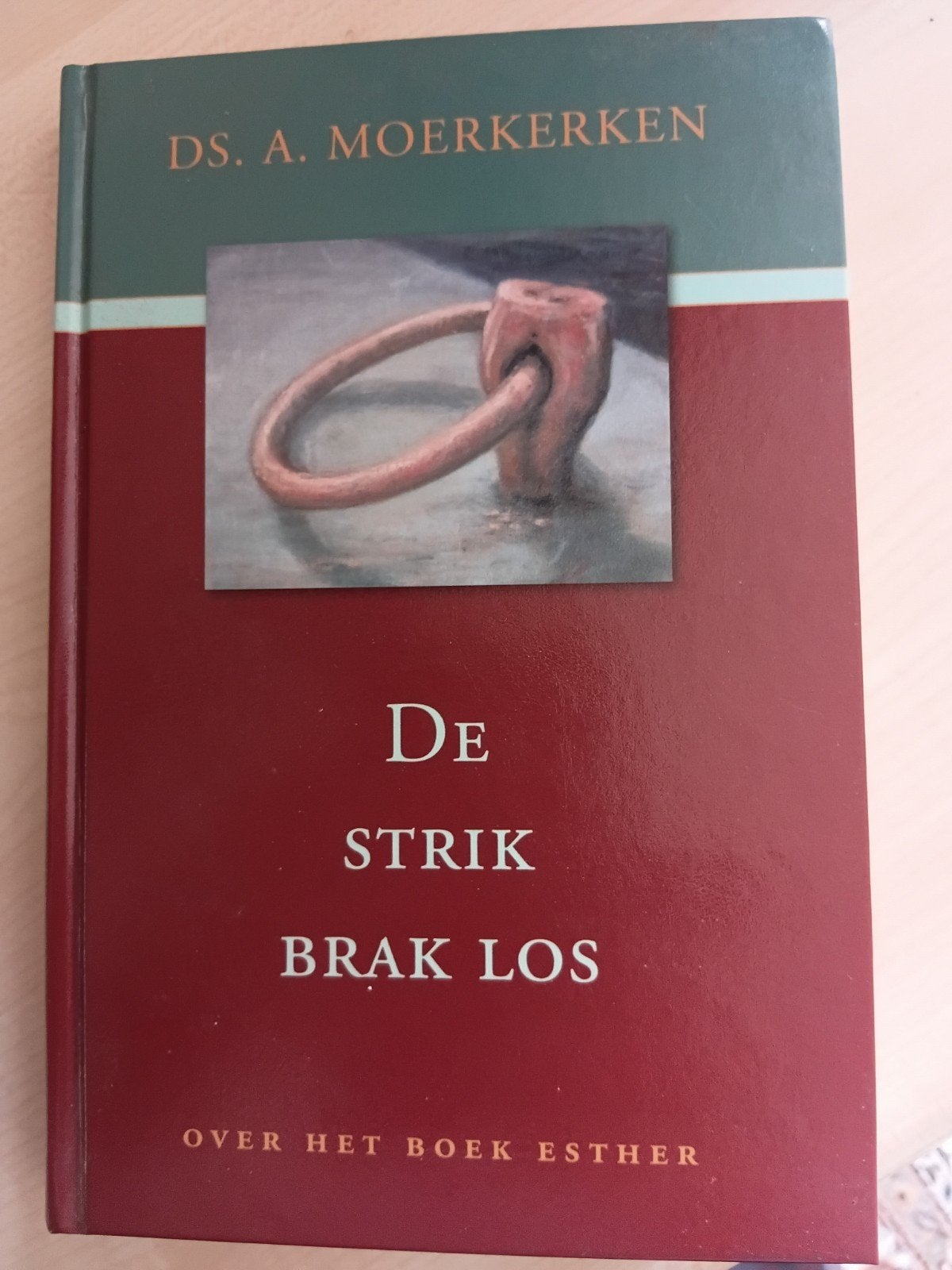 A. Moerkerken - De strik brak los, Ophalen of Verzenden, Zo goed als nieuw, A. Moerkerken