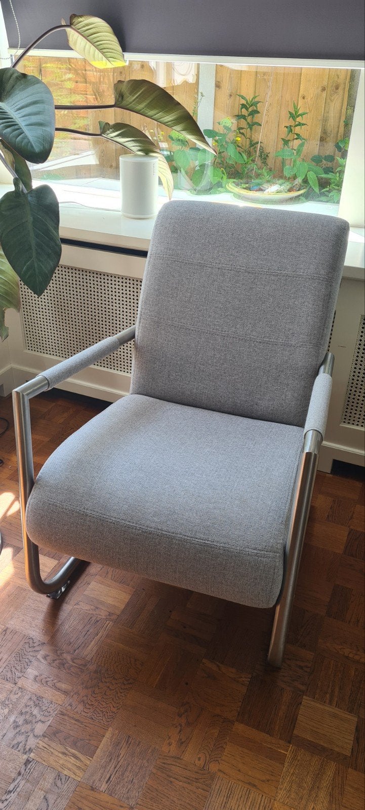 Comfortabele H&H fauteuil - Grijs stof en metaal, Ophalen, Gebruikt, Stof, Eén
