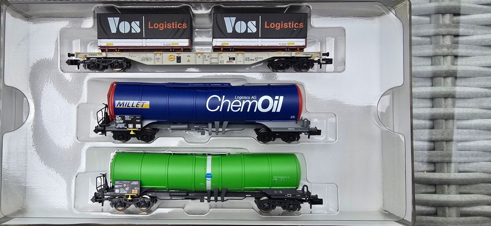 minitrix 15651 SBB 3dlg wagonset met o.a. Vos Logistics, Hobby en Vrije tijd, Gelijkstroom, Trix, Ophalen of Verzenden, Nieuw