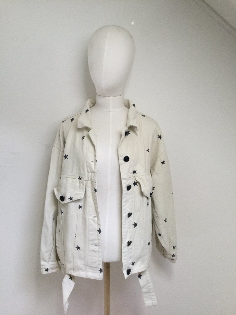 Spijkerjasje met sterren merk Ambika (maat S/M), Kleding | Dames, Maat 38/40 (M), Wit, Ophalen of Verzenden, Zo goed als nieuw