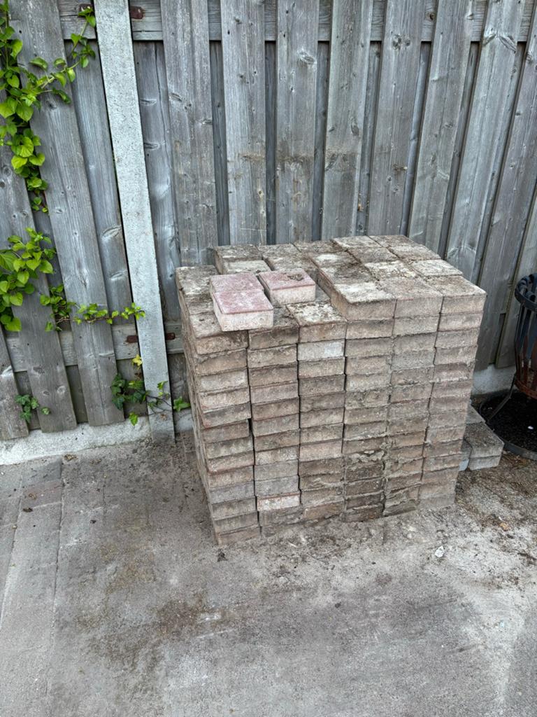 Stapel klinkers (15x15x5), Tuin en Terras, Tegels en Klinkers, Ophalen, Gebruikt, Beton, Klinkers