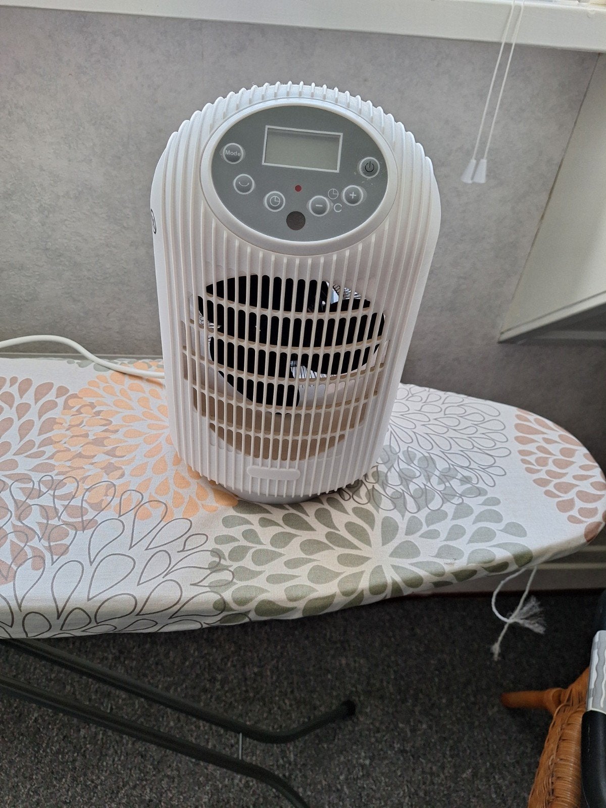 Elektrisch kacheltje, Witgoed en Apparatuur, Ophalen, Zo goed als nieuw, Mobiele airco, Minder dan 60 m³