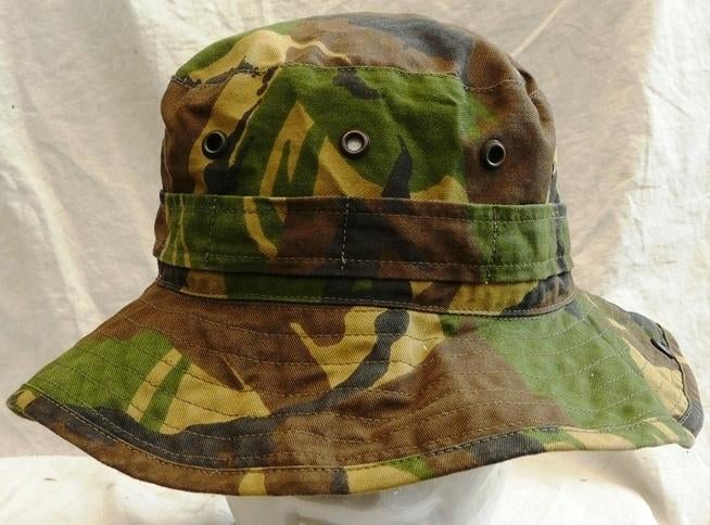Hoed / Pet Zomer, Woodland Camouflage, maat 59, KL, 2000.(6), Verzamelen, Ophalen of Verzenden, Landmacht, Nederland, Kleding of Schoenen