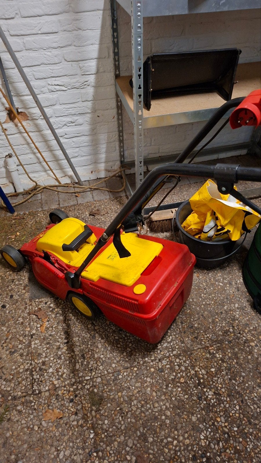 Wolf Garten 2.32 E elektrische grasmaaier, Ophalen, Cirkelmaaier, Elektrische grasmaaier, Opvangbak