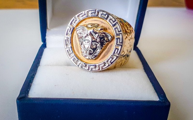 14 karaat gouden herenring zegelring, Ophalen, 20 of groter, Heer, Zo goed als nieuw