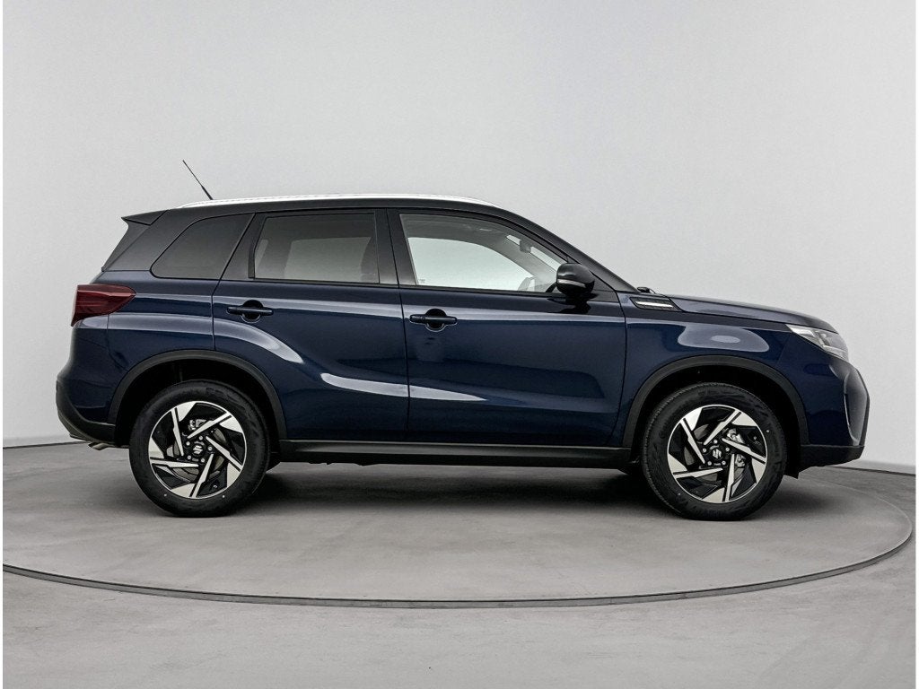 Suzuki Vitara 1.4 Boosterjet Smart Hybrid Style *NIEUW*, Auto's, 12 maanden, Zwart, 4 cilinders, Blauw