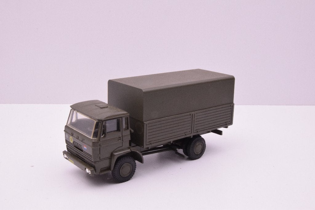 DAF 2000  ''  Leger uitvoering ''  Lion Car, Hobby en Vrije tijd, Modelauto's | 1:50, Zo goed als nieuw, Bus of Vrachtwagen, Lion Toys