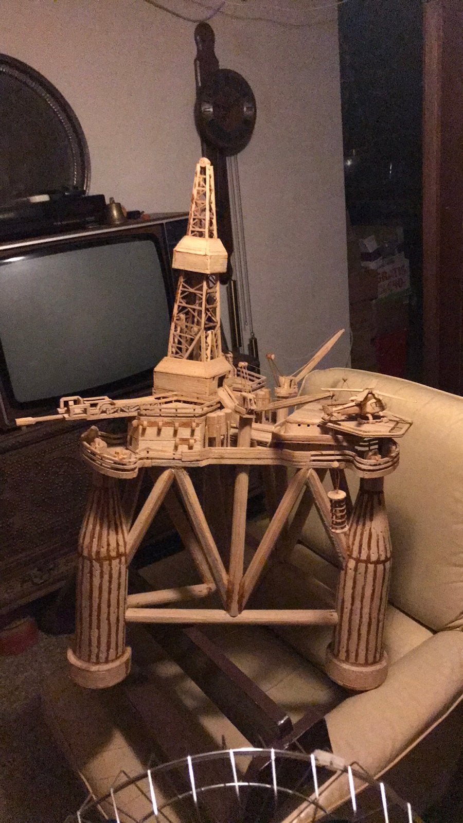 Boortoren model gebouwd van Balsa, Ophalen, Gebruikt, Groter dan 1:32
