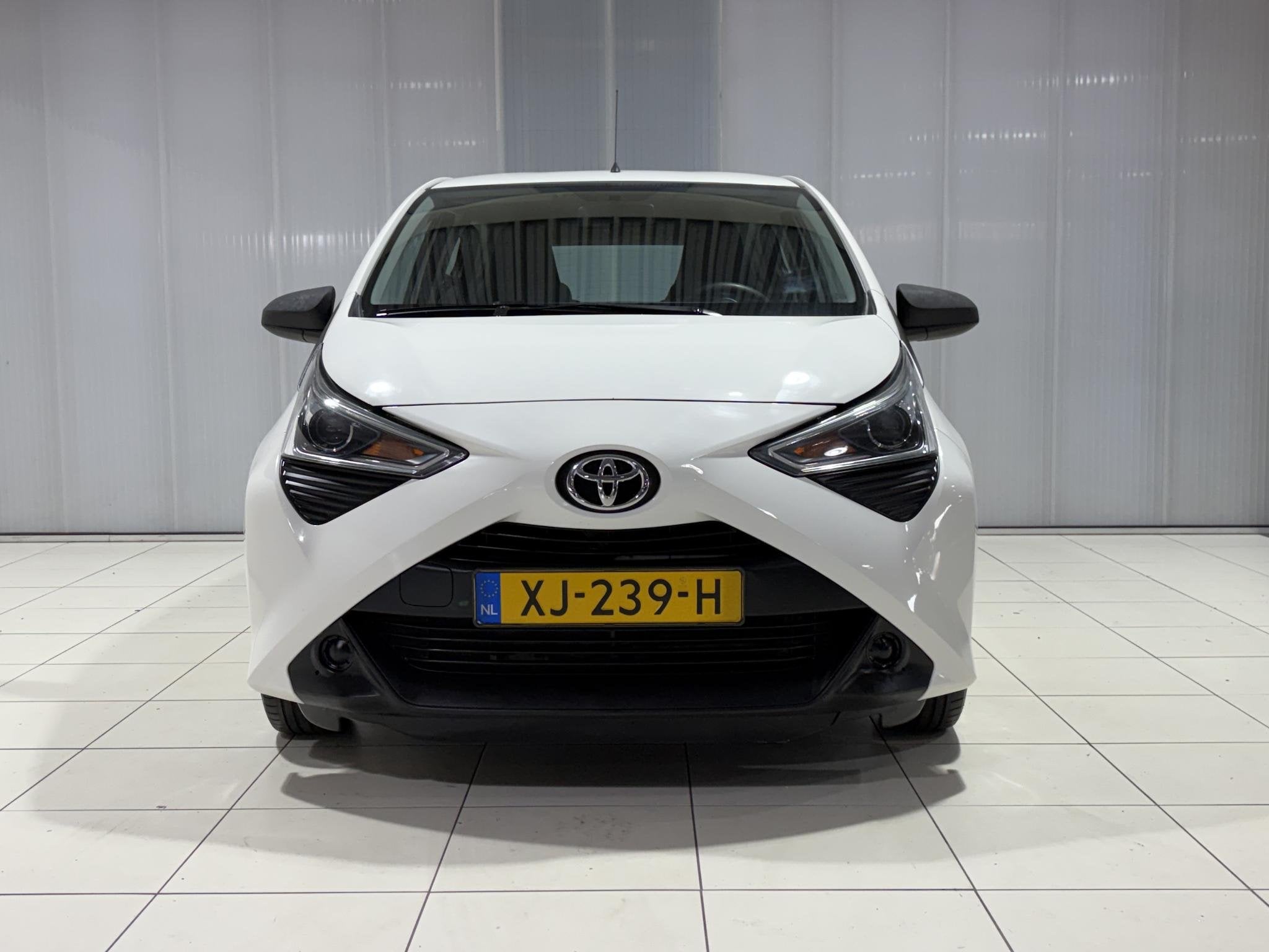Toyota Aygo 1.0 VVT-i x-fun Airco Orgineel Nederlandse Auto,, Auto's, Voorwielaandrijving, Stof, Gebruikt, Euro 6