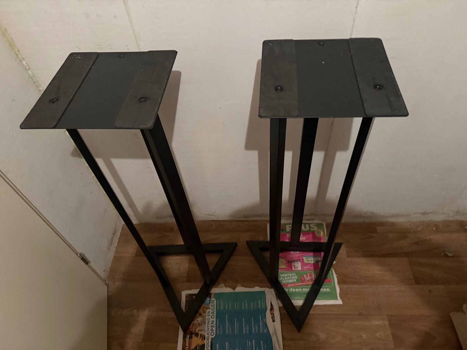 Speaker standaarden (2 stuks), Audio, Tv en Foto, Luidsprekers, Overige merken, Gebruikt, Inclusief standaarden, Ophalen of Verzenden