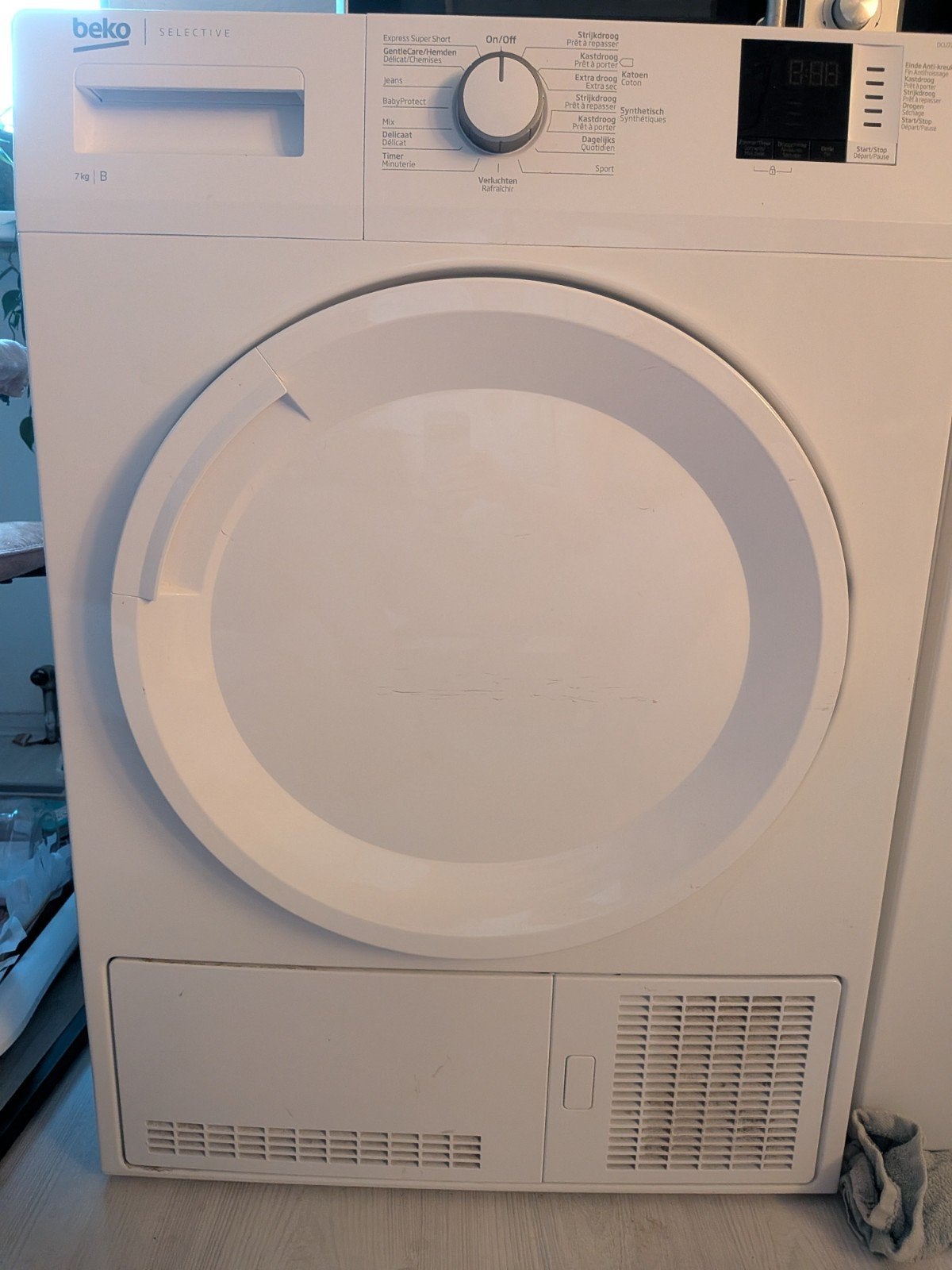 Beko droger DCU7235BX, Ophalen, 6 tot 8 kg, Gebruikt, Voorlader