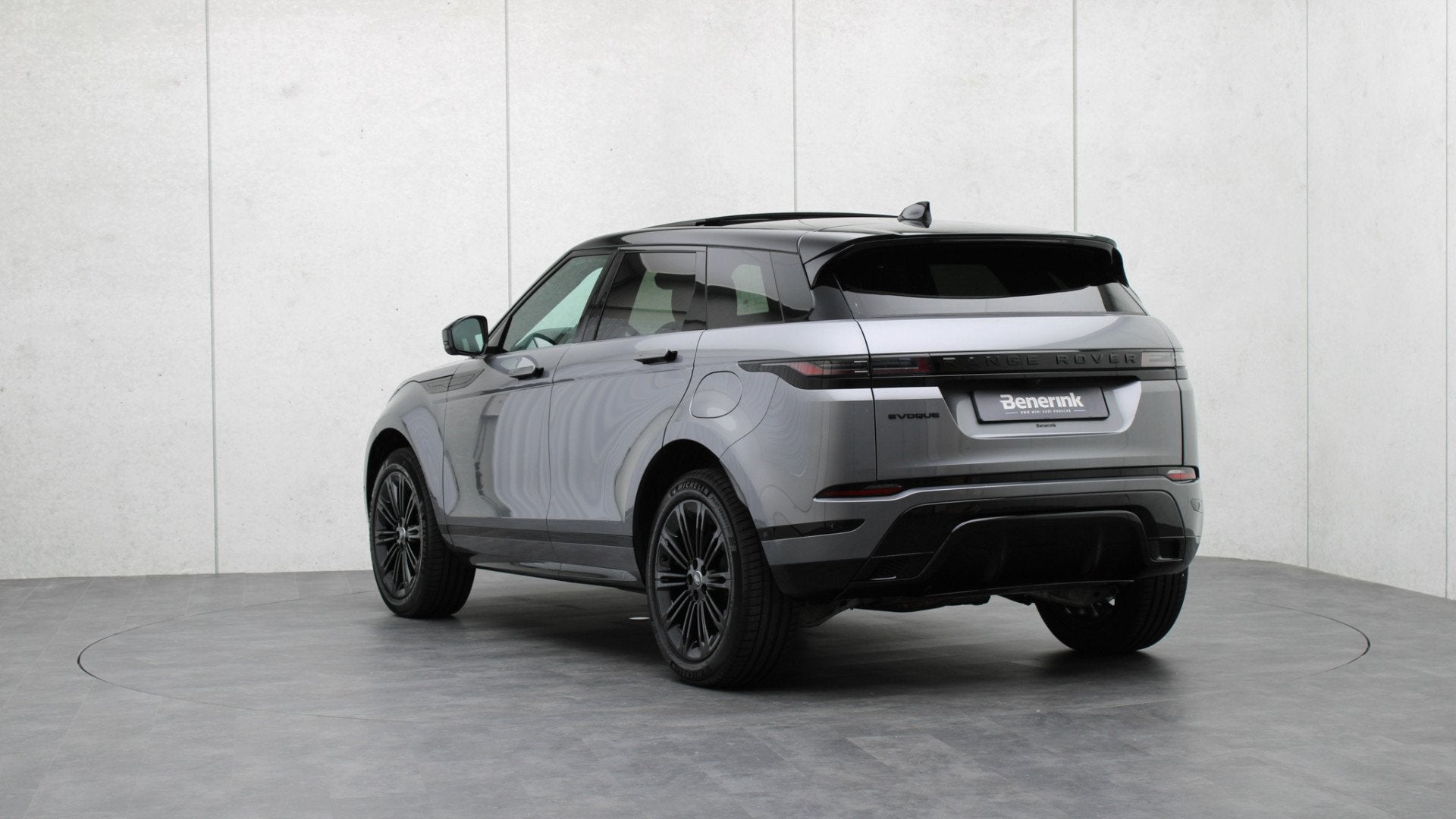 Land Rover Range Rover Evoque P270e PHEV AWD Dynamic SE | Me, 12 maanden, Hybride Elektrisch/Benzine, Adaptive Cruise Control