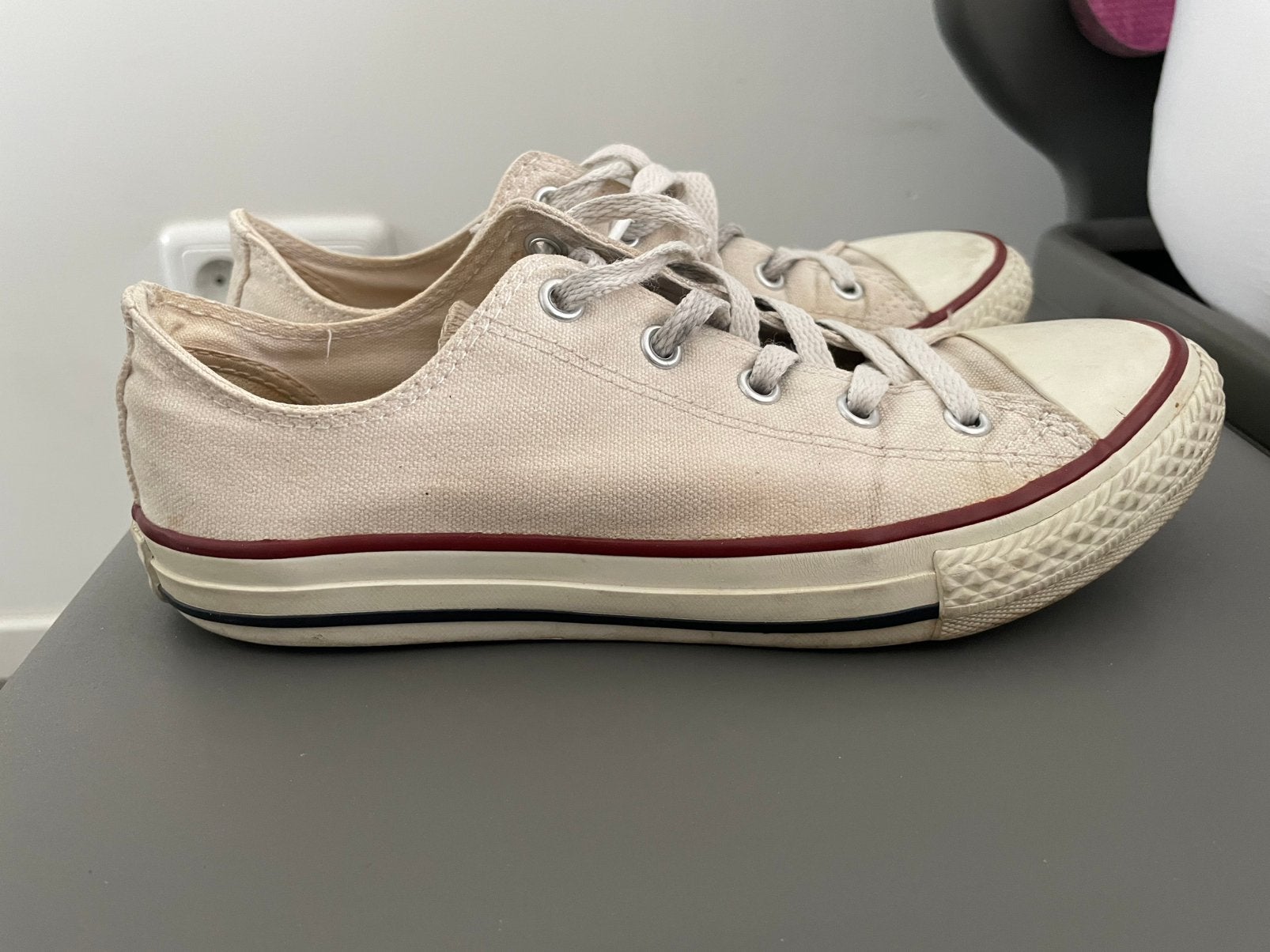 All stars sneakers / converse sneakers, Wit, Ophalen of Verzenden, Sneakers of Gympen, Gedragen