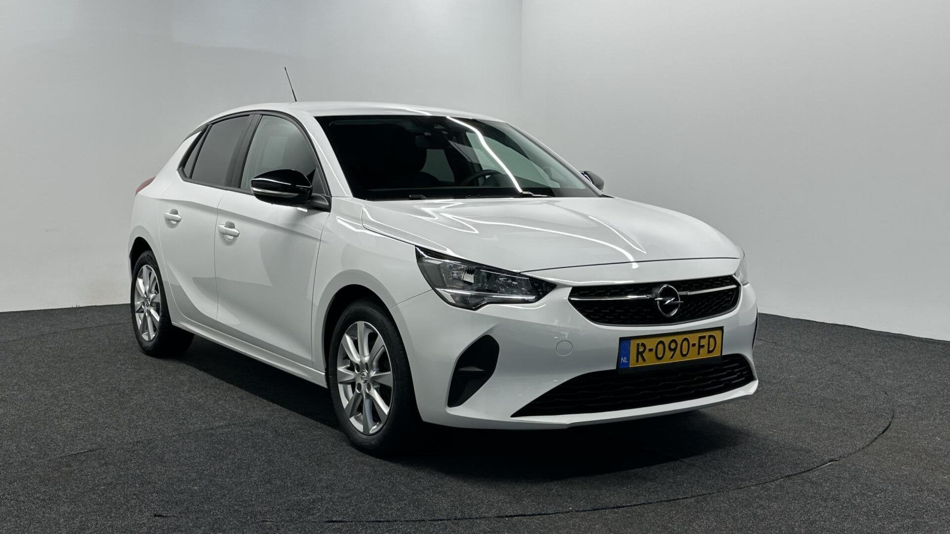Foto 3 van Opel Corsa 1.2 Edition CAMERA CARPLAY NAVI CRUISE LM ECC.