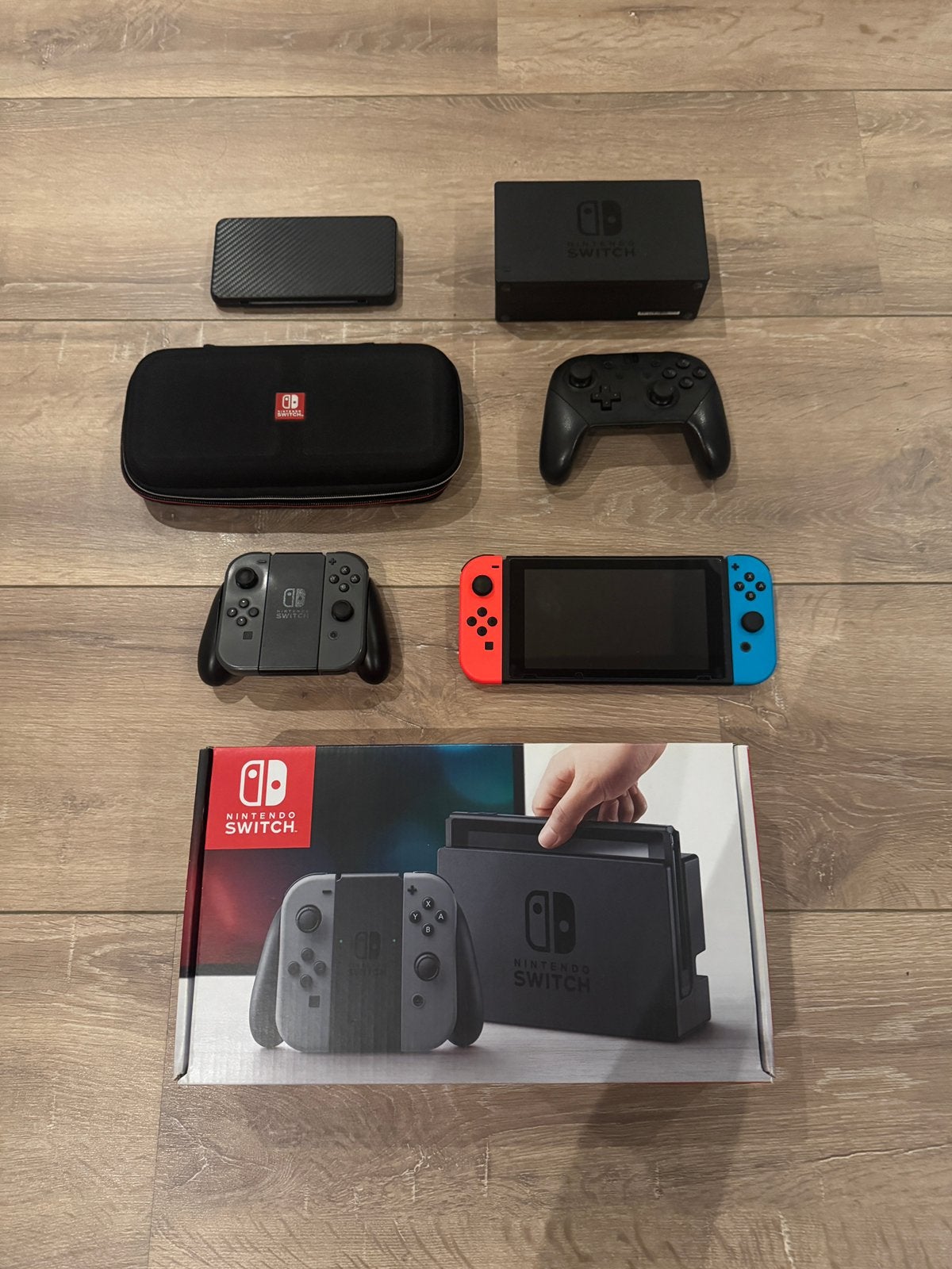 Nintendo Switch Original met accessoires, Spelcomputers en Games, Spelcomputers | Nintendo Switch, Ophalen of Verzenden, Zo goed als nieuw