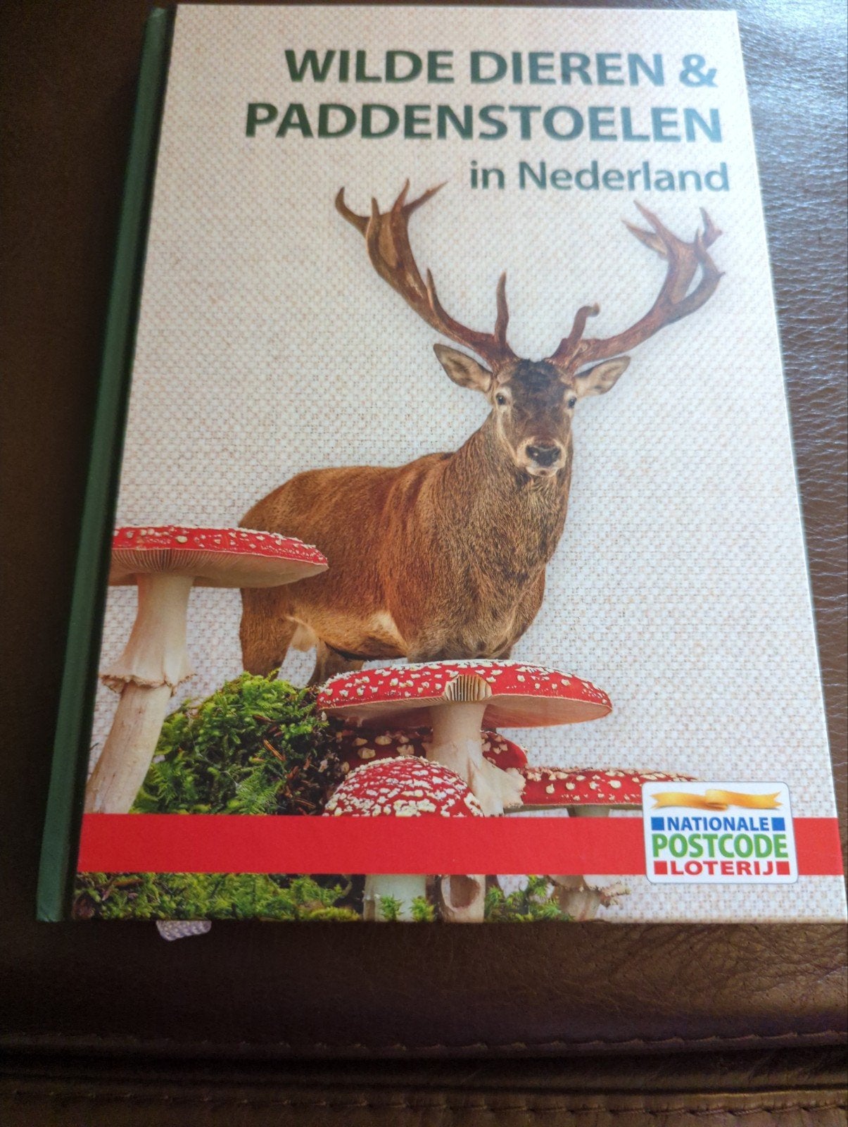 Wilde Dieren & Paddenstoelen in Nederland, Boeken, Natuur, Ophalen of Verzenden, Zo goed als nieuw, Natuur algemeen, Onbekend