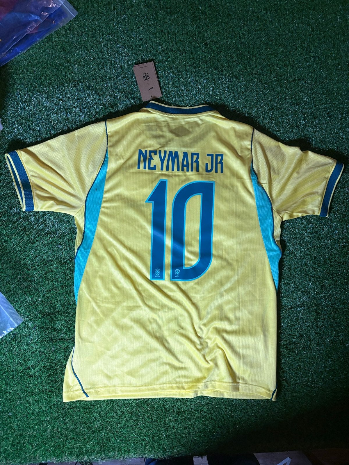 Neymar Jr. Brazilië thuisshirt - Maat M, Maat 48/50 (M), Geel, Nieuw, Ophalen of Verzenden
