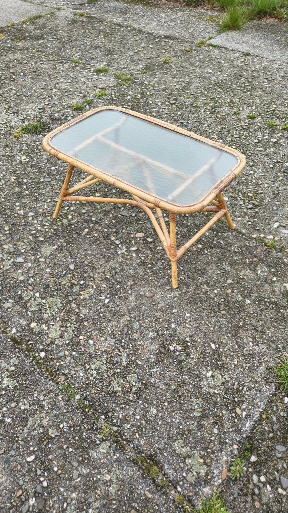 Vintage rotan salontafel met glazen blad, Ophalen, Overige materialen, Gebruikt, Onbekend