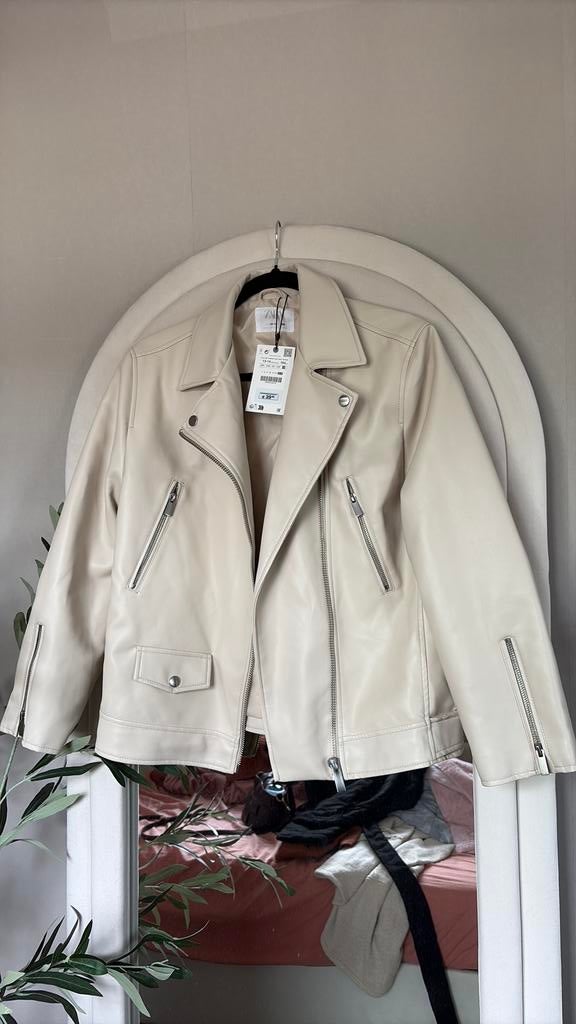 Leer jasje maat 164 nieuw met prijskaartje, Kinderen en Baby's, Kinderkleding | Maat 164, Ophalen of Verzenden, Nieuw, Meisje