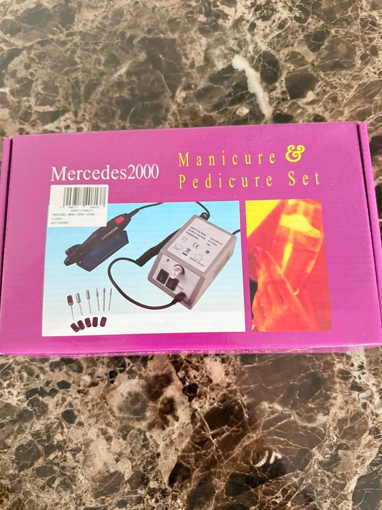 Manicure set gebruikt, Gebruikt, Ophalen of Verzenden, Handen en Nagels, Grijs