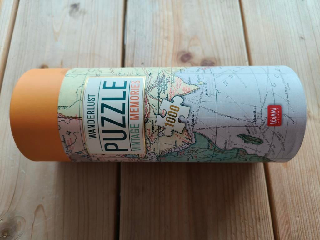 Legami puzzel Wanderlust, 1000 stukjes, Hobby en Vrije tijd, Ophalen of Verzenden, 500 t/m 1500 stukjes, Zo goed als nieuw