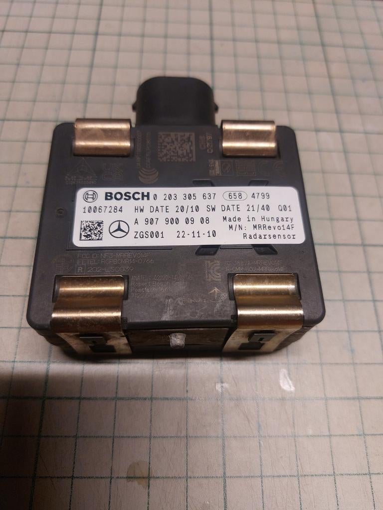 Bosch Radarsensor A 907 900 09 08 voor Mercedes w907-w910, Ophalen of Verzenden, Gebruikt, Mercedes-Benz