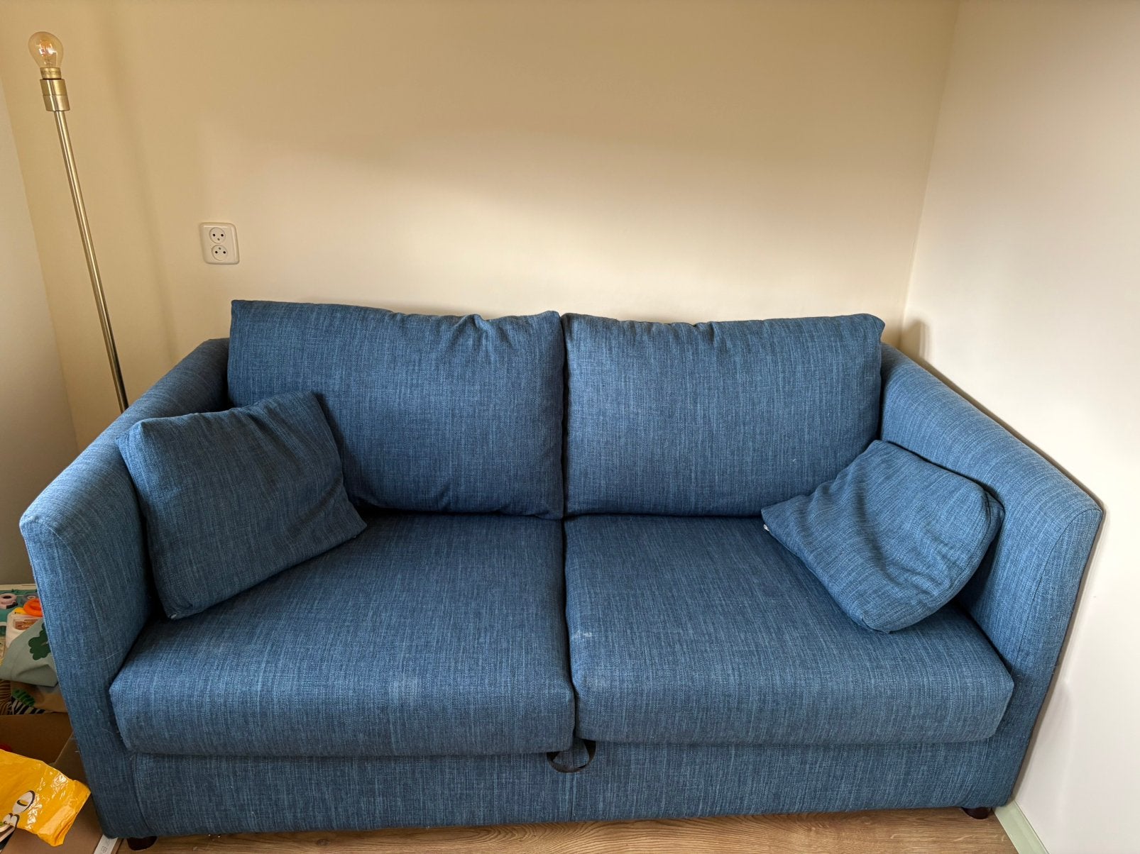 MADE com blauwe 2-zits slaapbank tweepersoonsbed, Gebruikt, Blauw, Tweepersoons, Ophalen of Verzenden