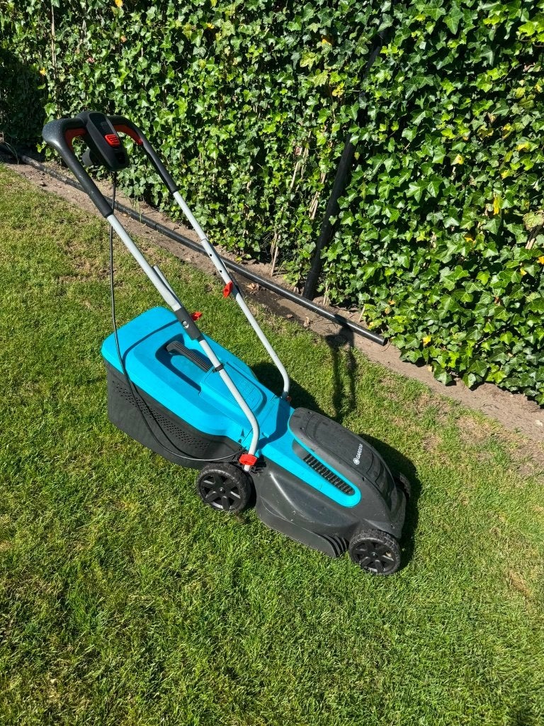 Gardena Grasmaaier (stroom kabel), Ophalen, Gebruikt, Elektrische grasmaaier, Opvangbak
