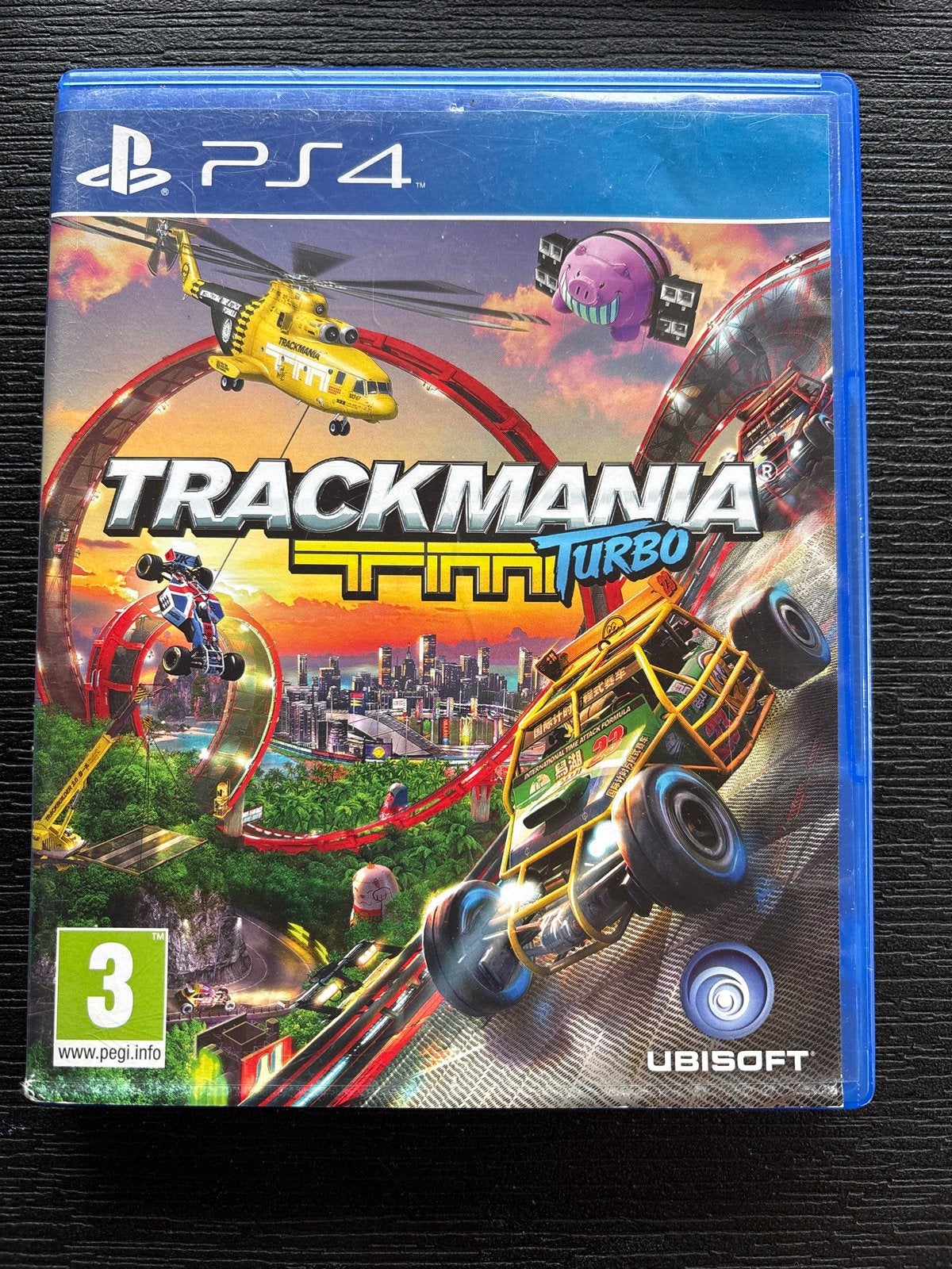 Trackmania Turbo PS4 - Racegame met veel actie, Spelcomputers en Games, Games | Sony PlayStation 4, Racen en Vliegen, Eén computer