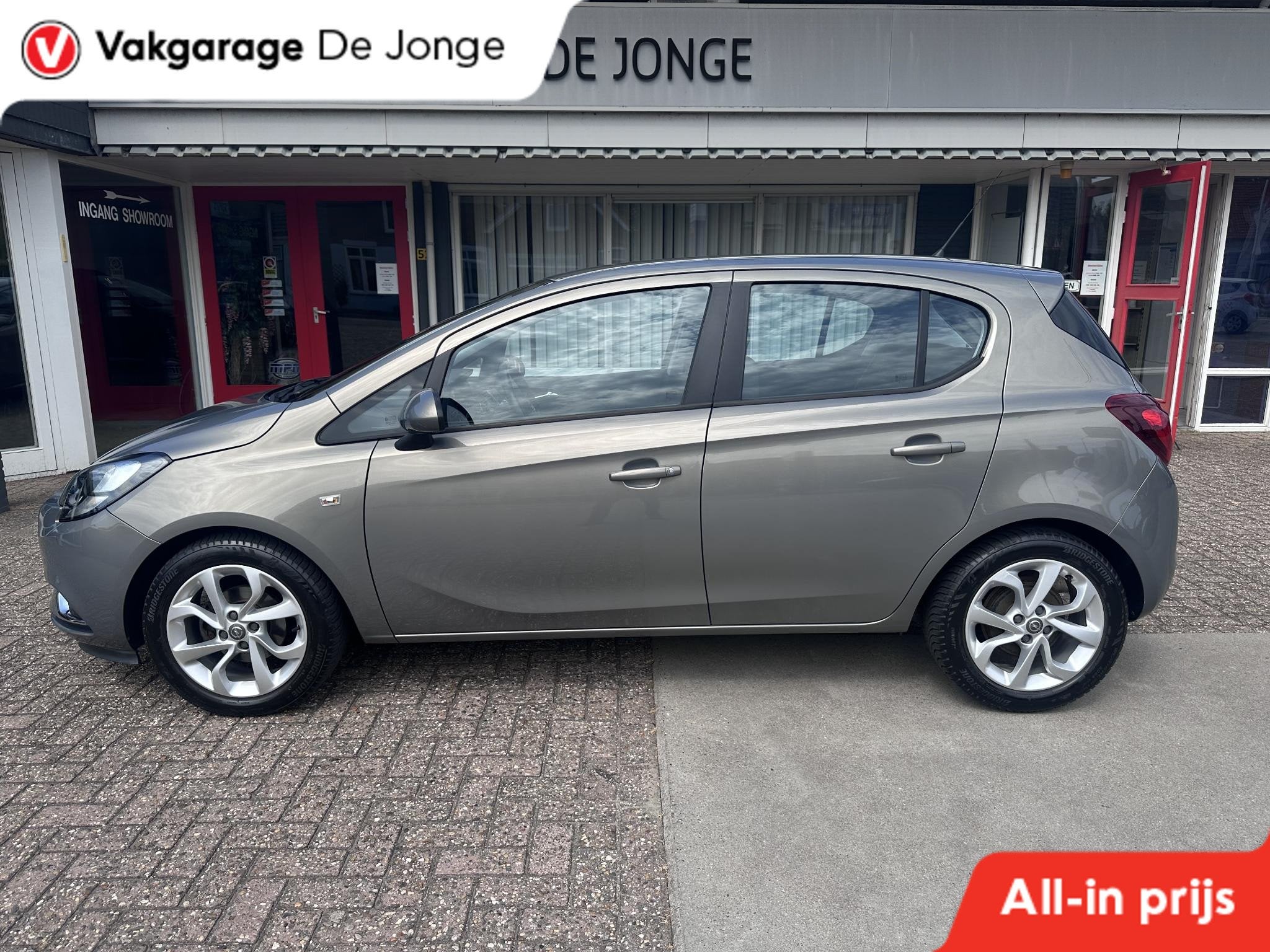 Opel Corsa 1.4 Color Edition, 12 maanden, Gebruikt, 4 cilinders, 49 €/maand