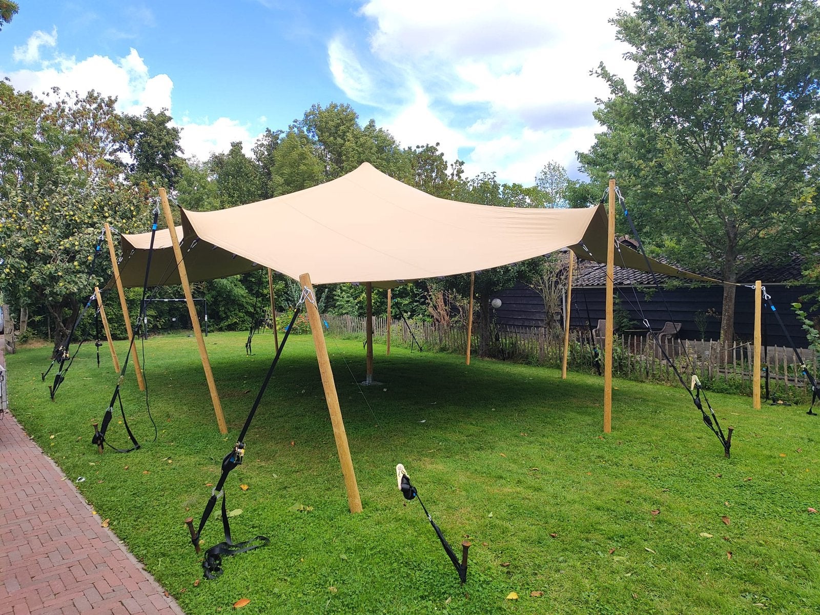 Strechtent te huur stretchtens feesttent, Ophalen, Zo goed als nieuw, 8 meter of meer