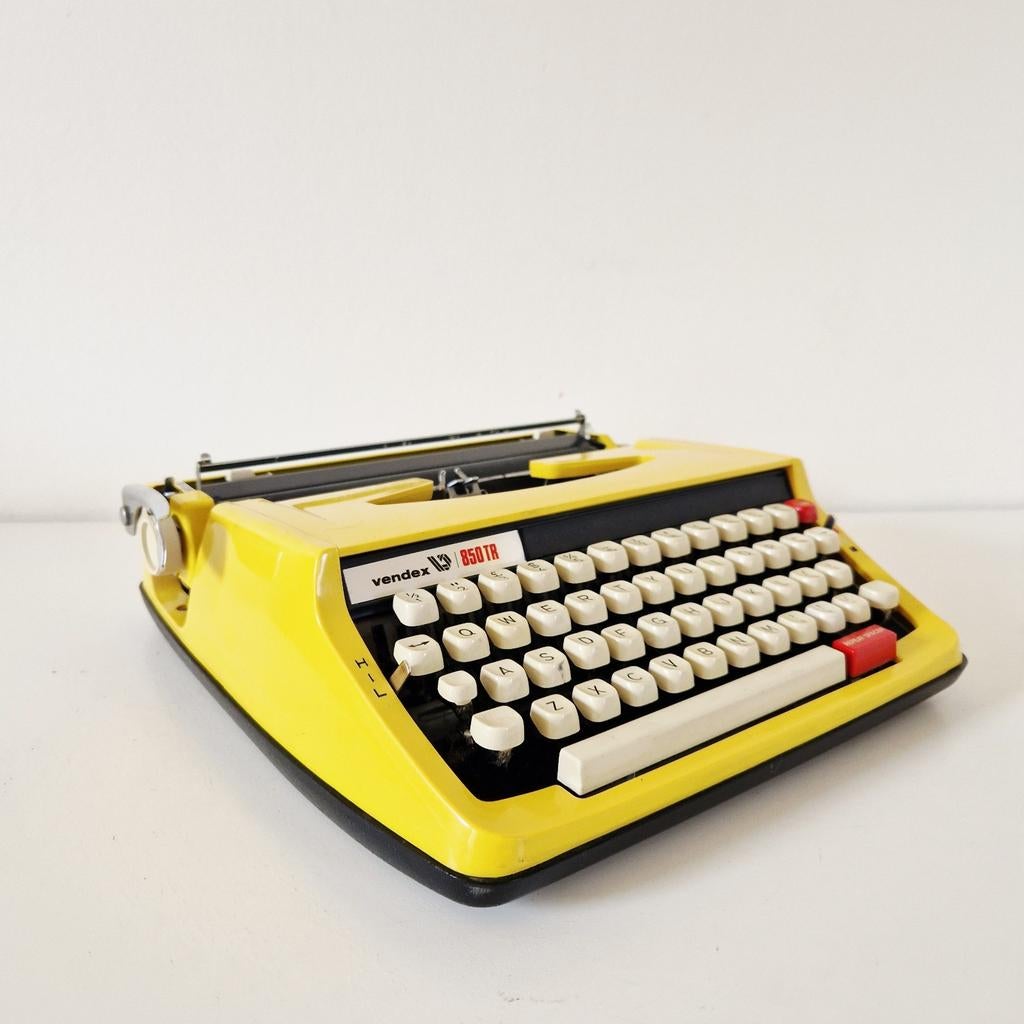 Vintage gele typemachine vendex 850 tr, Ophalen of Verzenden, Kolibri vintage, Kolibrivintagehal@gmail.com, Aaldertgeertsstraat 43 Olst
