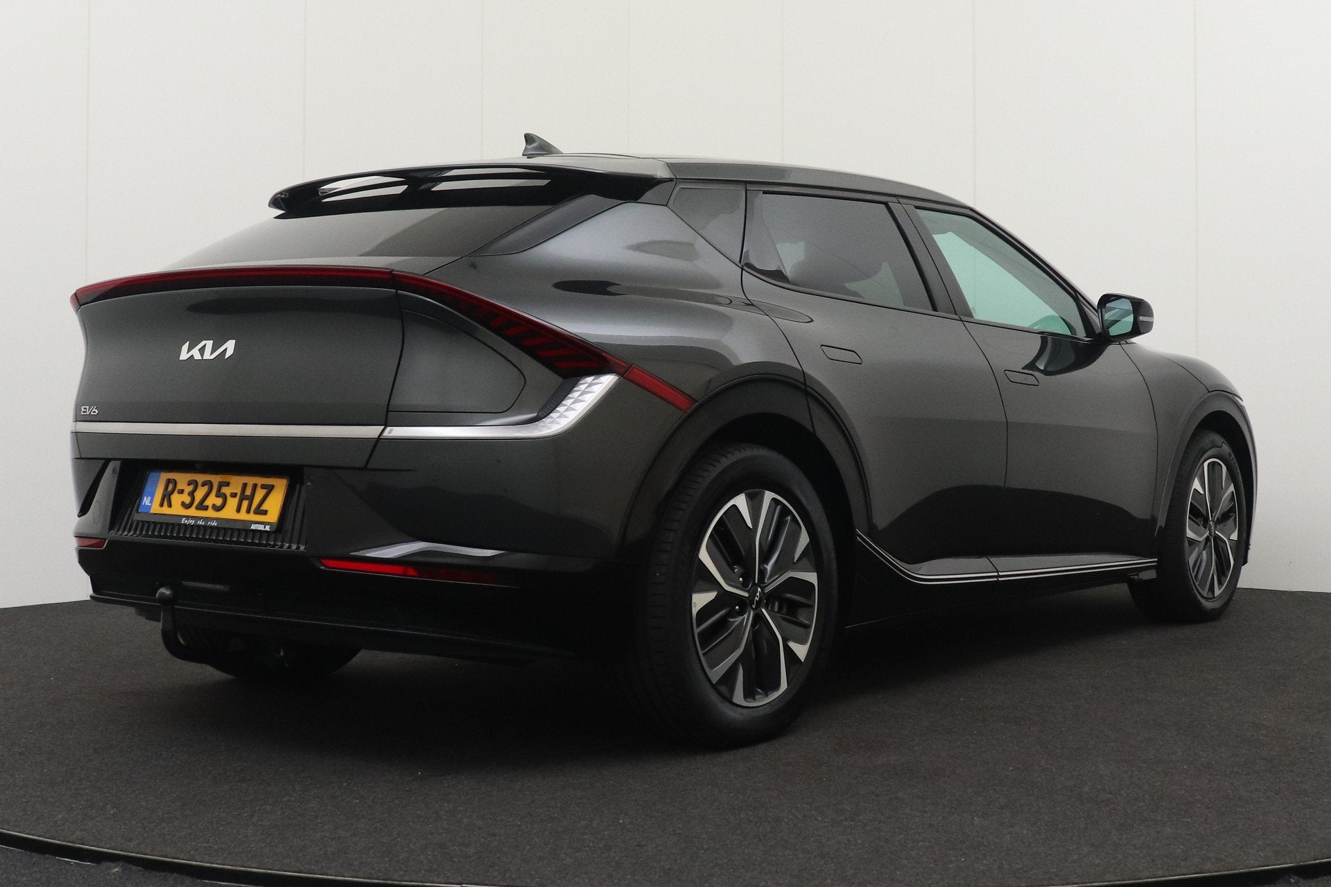 Kia Ev6 Plus 77.4 kWh (95%SOH) Warmtepomp Trekhaak Memory Me, Automaat, Achterwielaandrijving, Gebruikt, Zwart
