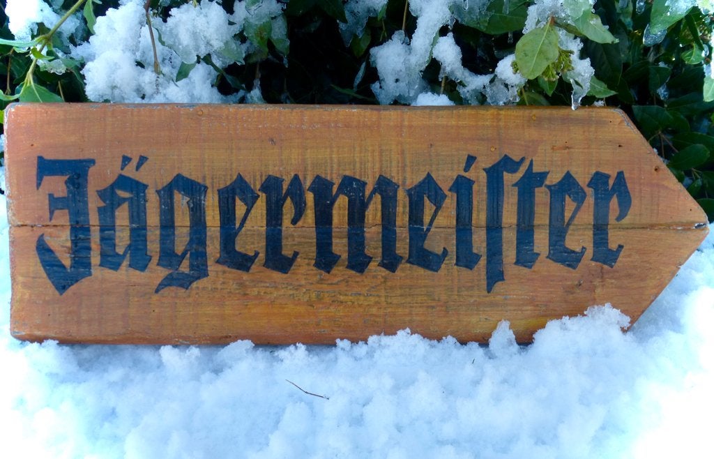 Houten Jägermeister bord / handgeschilderd / après ski, 19 cm, Hout, Vintage, Oranje