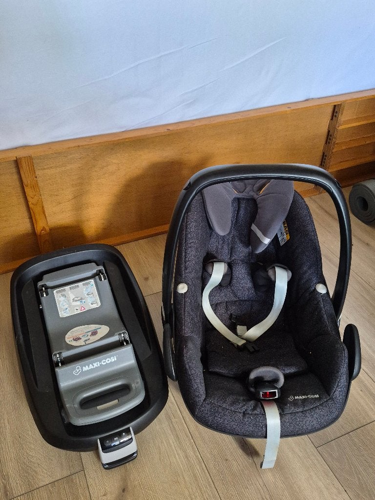 Autostoeltje Maxi Cosi, Kinderen en Baby's, Autostoeltjes, Ophalen, Gebruikt, Isofix, 0 t/m 13 kg