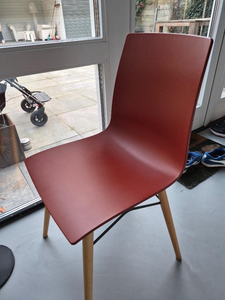 Mooie eames-stijl stoel, Huis en Inrichting, Ophalen, Gebruikt, Overige kleuren, Design