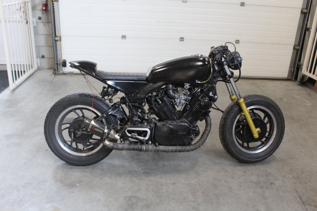 Yamaha XV 750 Caferacer Cafe Racer 1982 schade, Motoren, Ophalen, 750 cc, 2 cilinders, Motorrijbewijs A