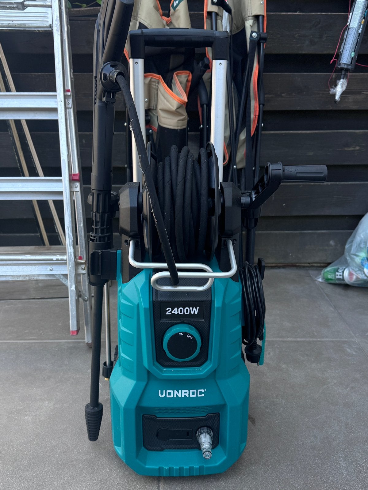 VONROC Hogedrukreiniger 2400W - Zo goed als ni..., Tuin en Terras, Ophalen, Zo goed als nieuw