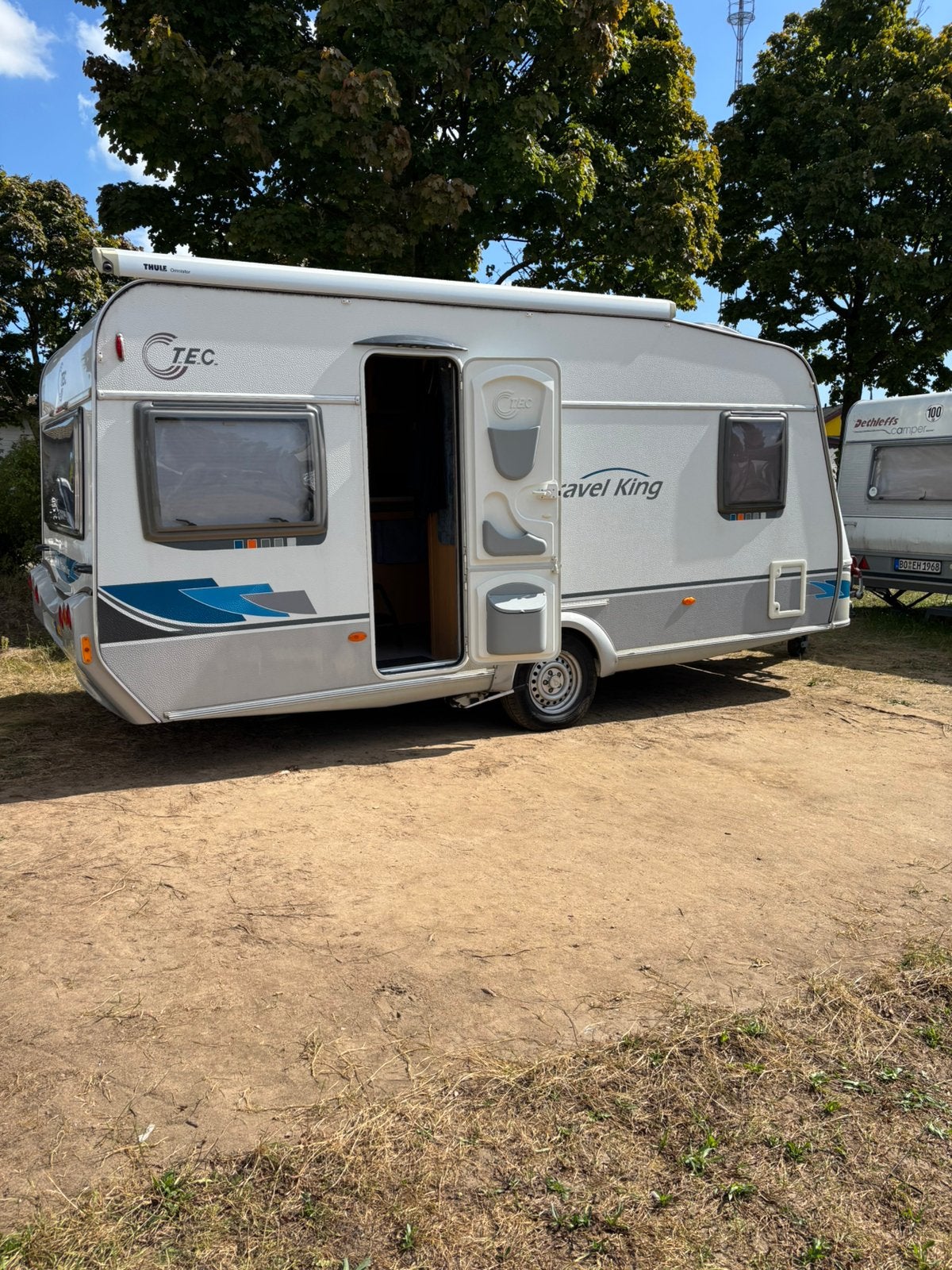 Caravan - TEC  TE 490 K / 2008, T.E.C., Rondzit, Frans bed, Particulier