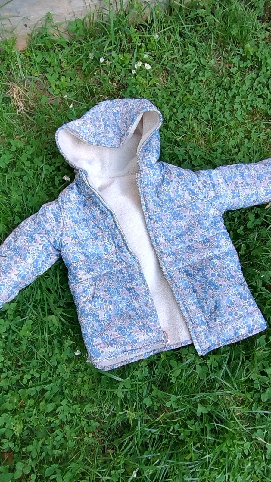 Leuk teddybeer jasje met rits, 2 kanten draagbaar, Kinderen en Baby's, Kinderkleding | Maat 128, Jongen of Meisje, Ophalen of Verzenden