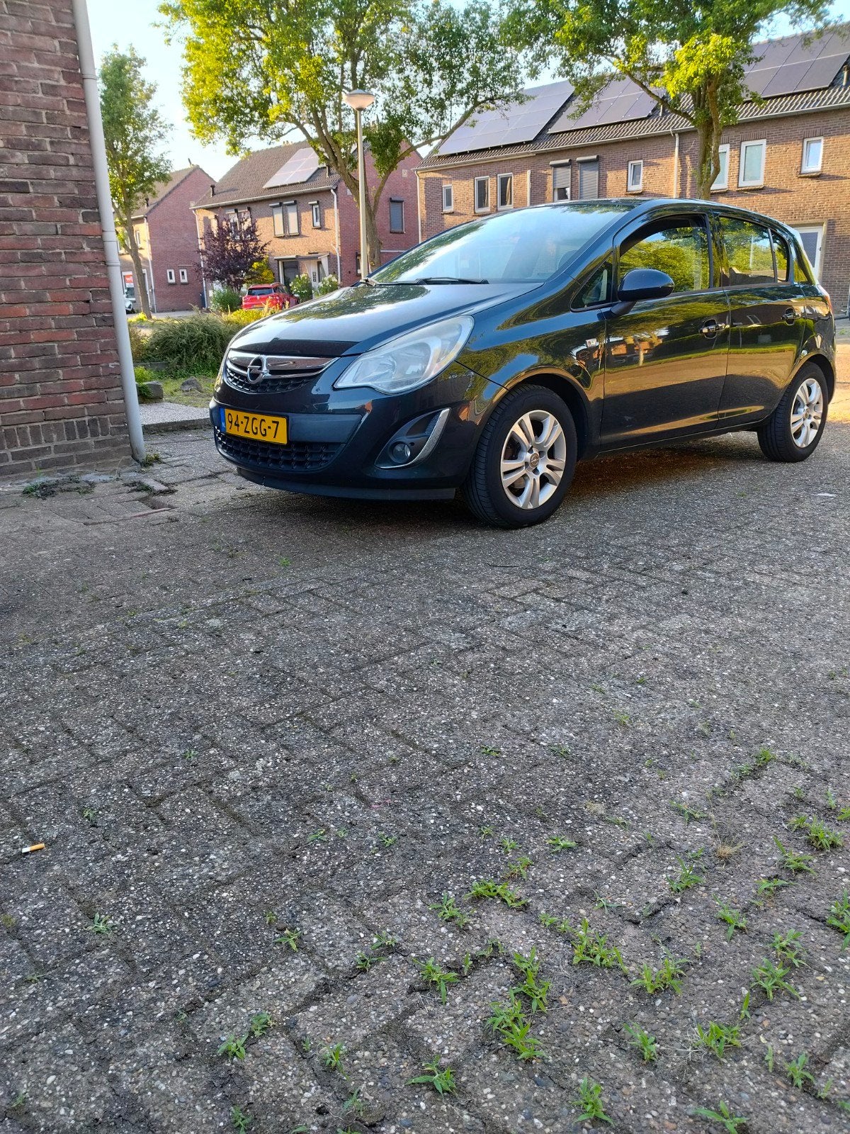 Opel Corsa 1.2 16V 5D 2012 Zwart, Voorwielaandrijving, 4 cilinders, Zwart, Handgeschakeld