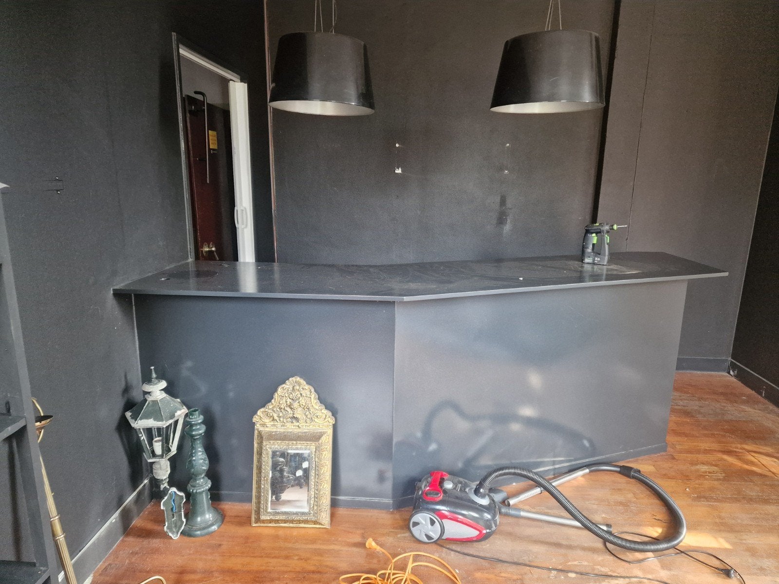 Prof. Balie Tafel Bureau zwart meubelplaat, Zo goed als nieuw, Nb, Nb, 73 cm