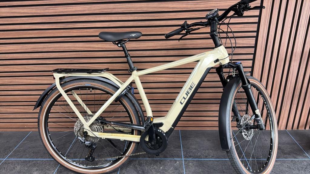 Cube Kathmandu Bosch CX | 500Wh | Perfecte staat | garantie, 51 tot 55 cm, Ophalen, Zo goed als nieuw, Cube