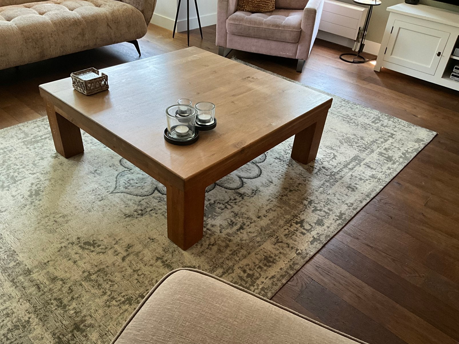 Mooie robuste Eikenhouten salontafel, Ophalen, Vierkant, 100 tot 150 cm