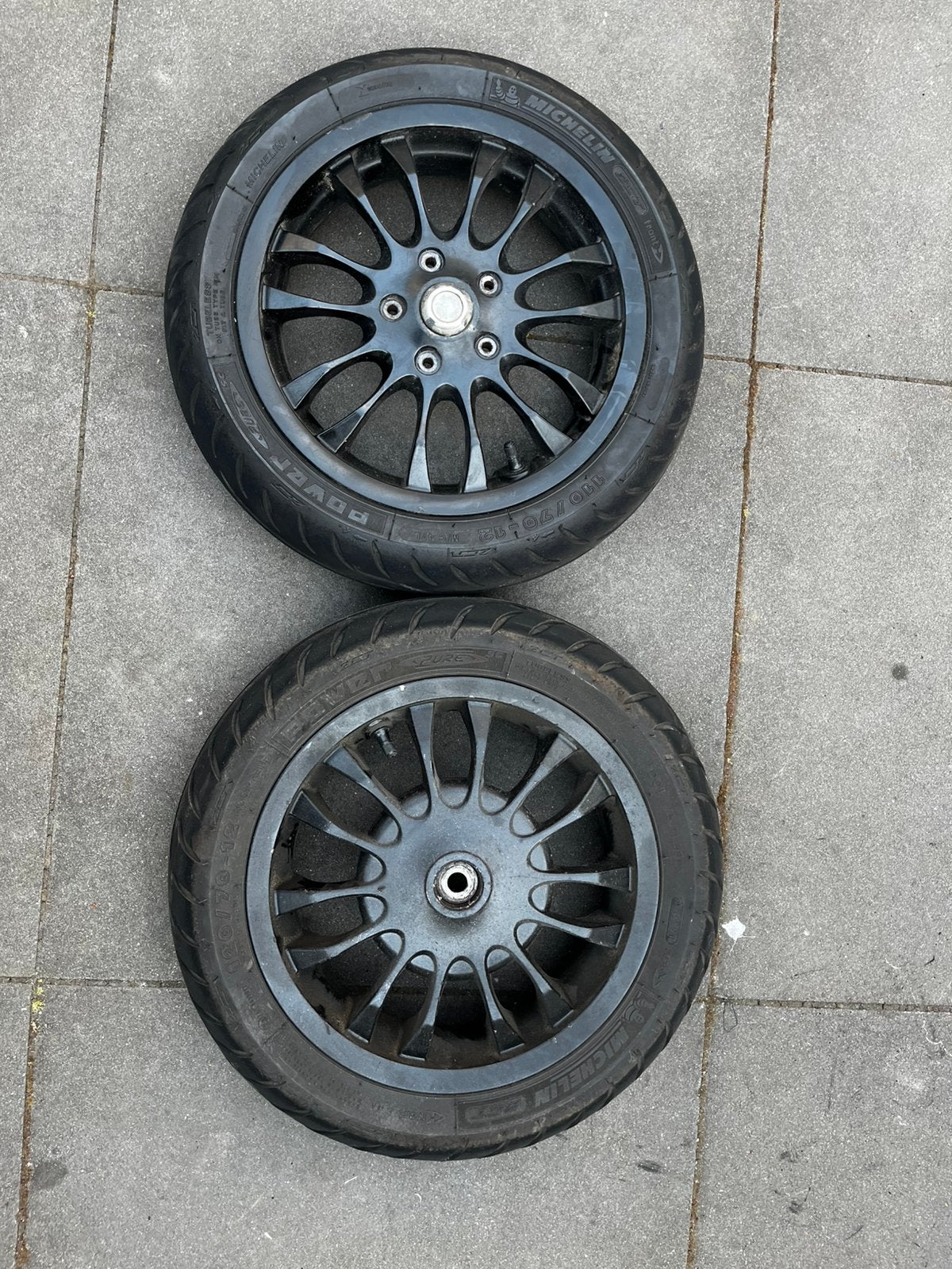 Vespa sprint 12” velgenset, Motoren, Ophalen