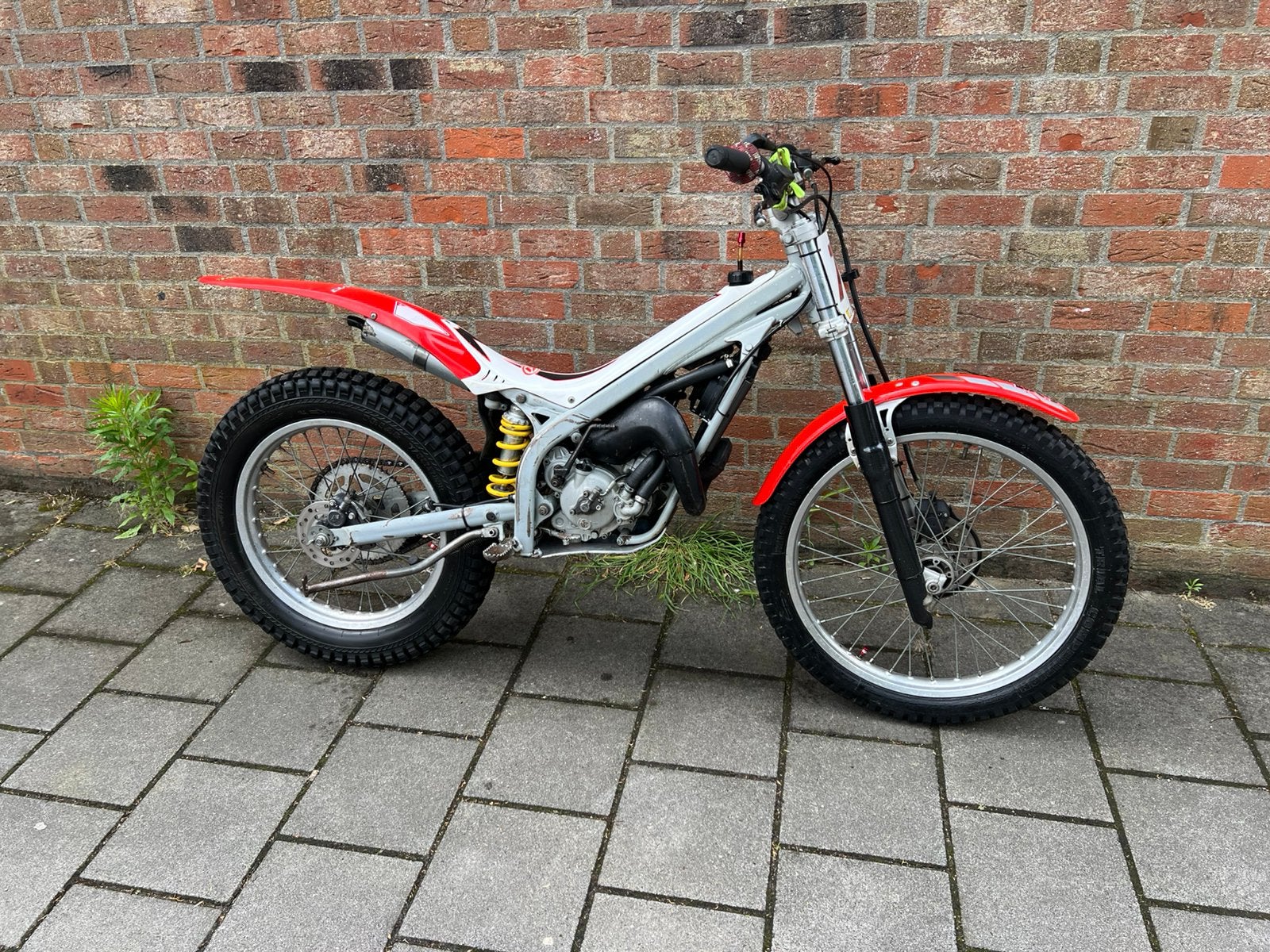 beta trial motor, Ophalen