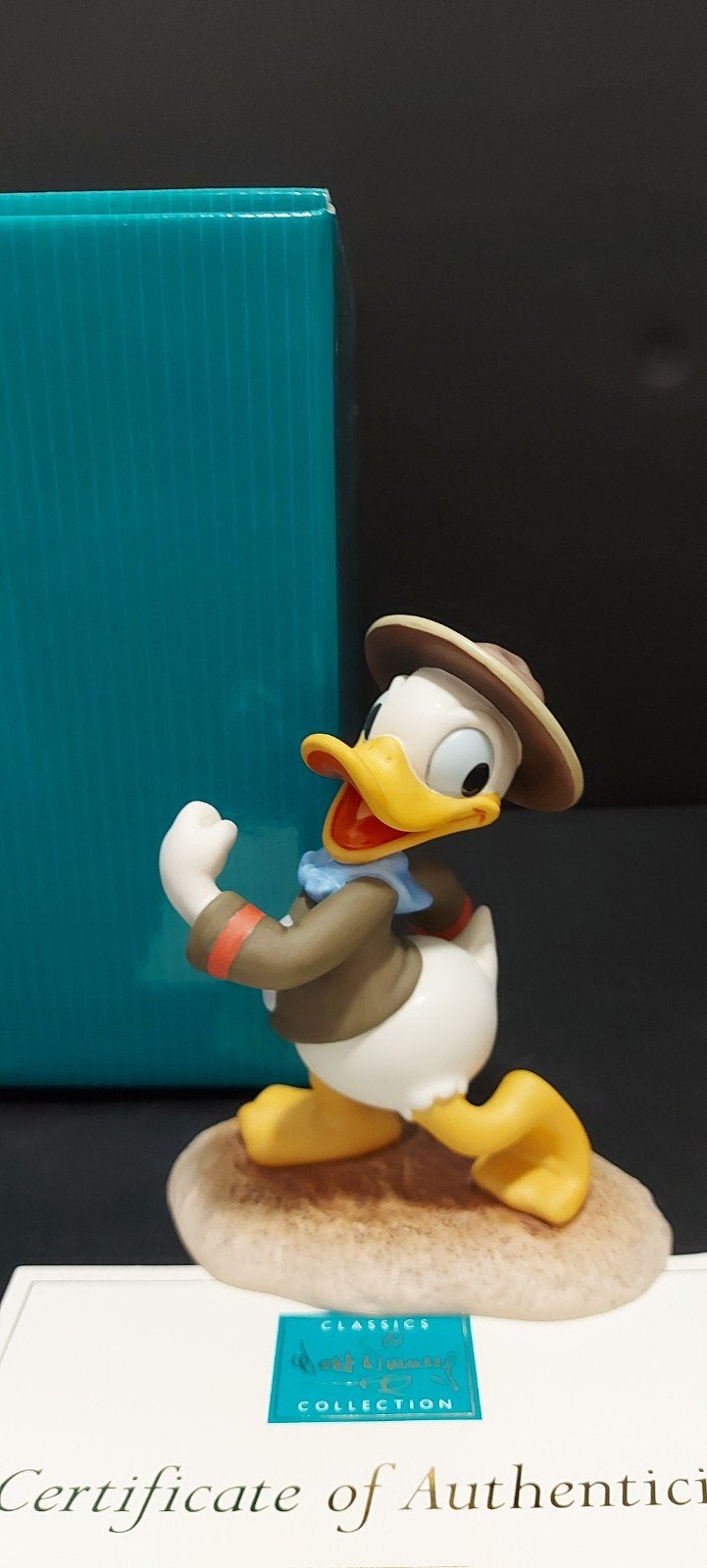 WDCC Walt Disney Classic Collection Donald Duck beeld camper, Ophalen, Donald Duck, Zo goed als nieuw, Beeldje of Figuurtje
