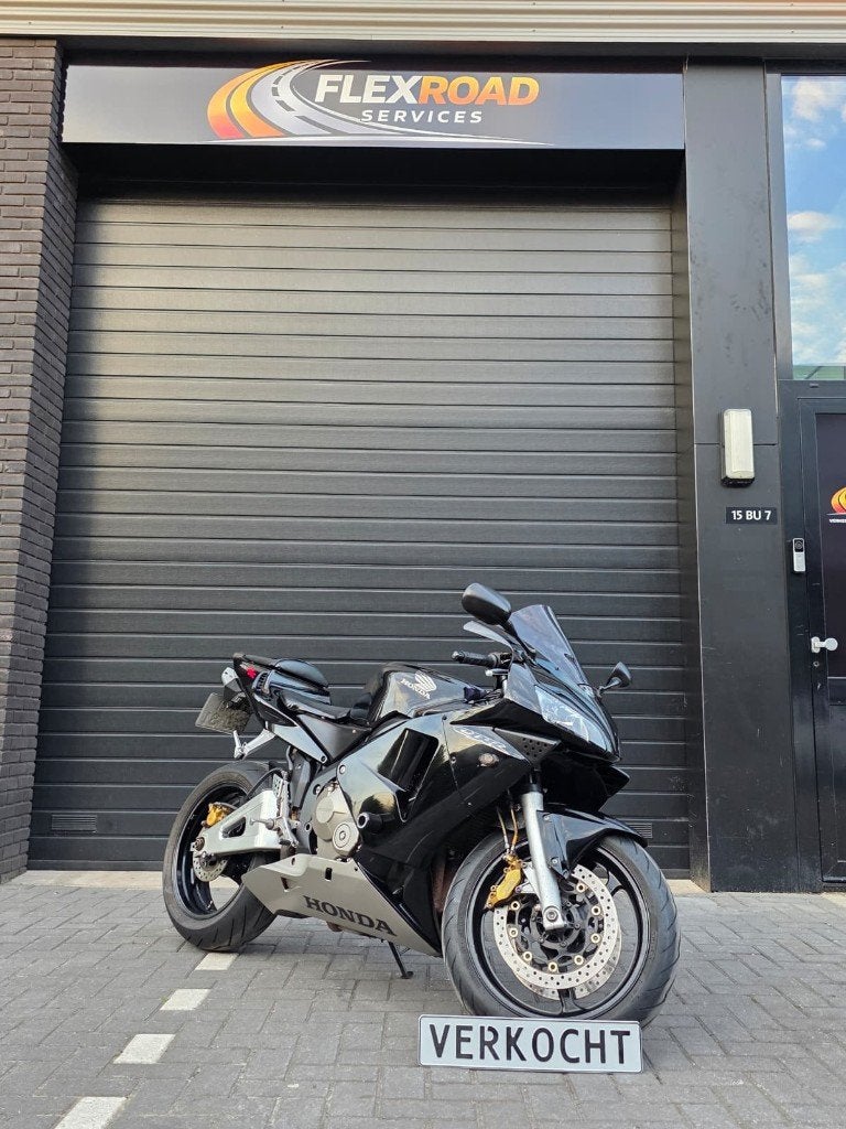 VERKOCHT | Honda CBR 600 RR 2003, Honda, Sportuitlaat, Occasion, 4 cilinders